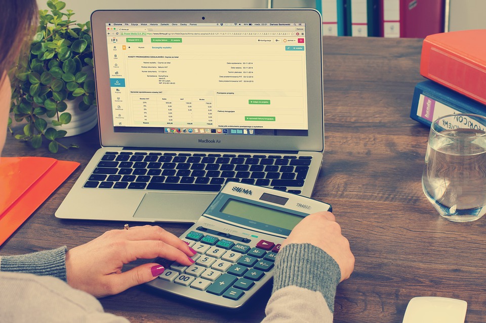 financial advisor